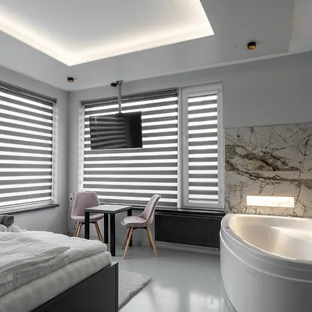 Oza Hotel apartamentowy *